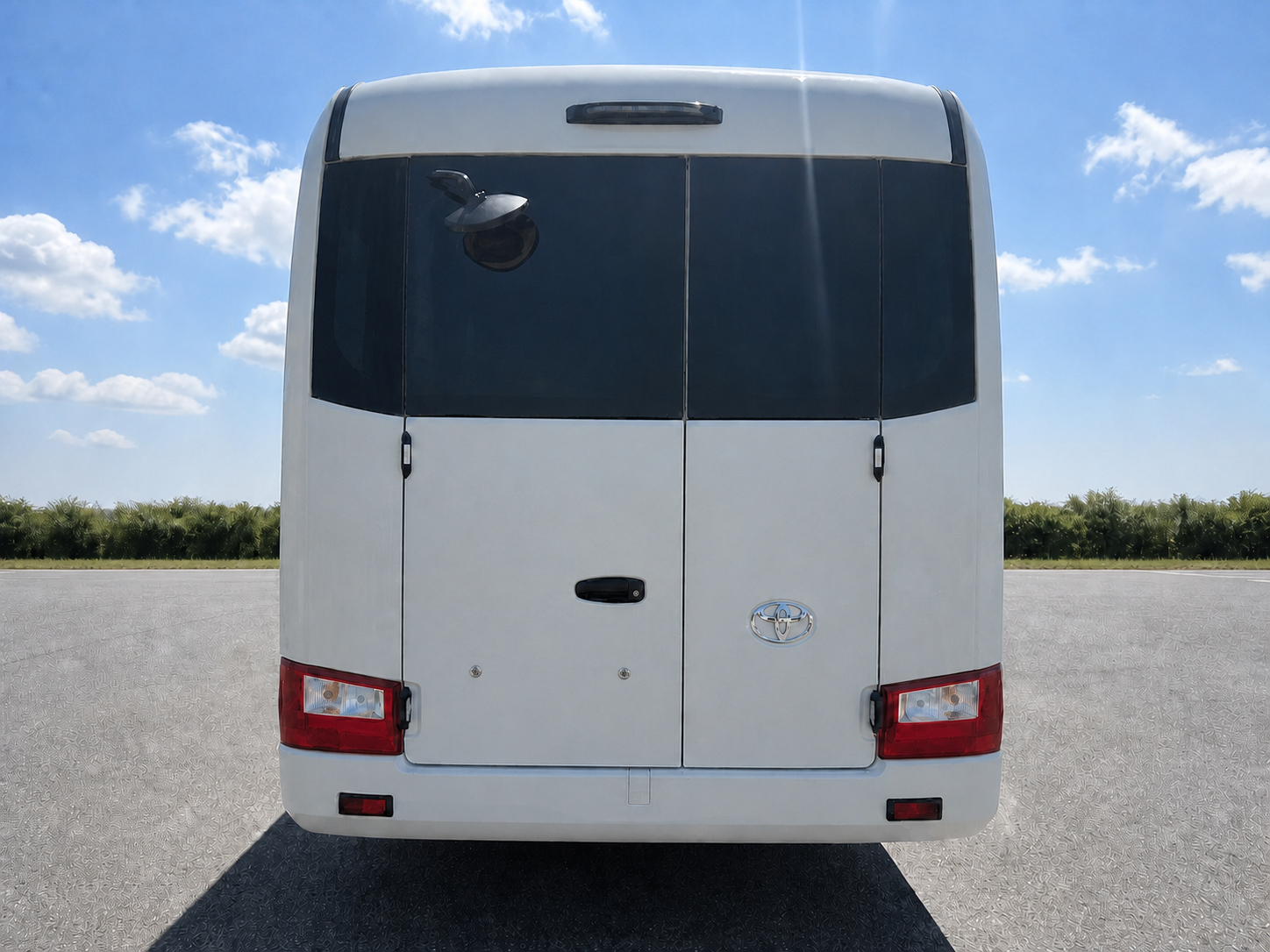 2026 Toyota Coaster Long / 25-Seater, Split Rear Doors & Automatic Swing Door JDM for export from Japan