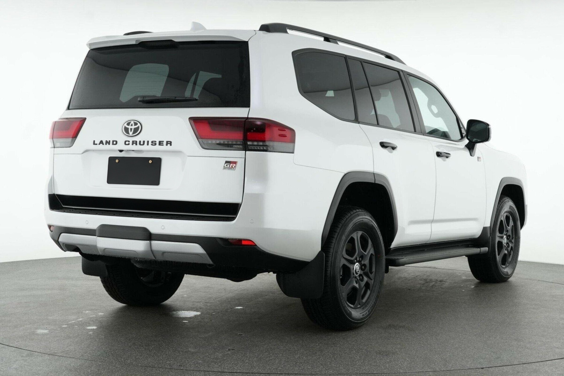 2026 Toyota Land Cruiser GR Sport Auto 4x4 for export from Japan