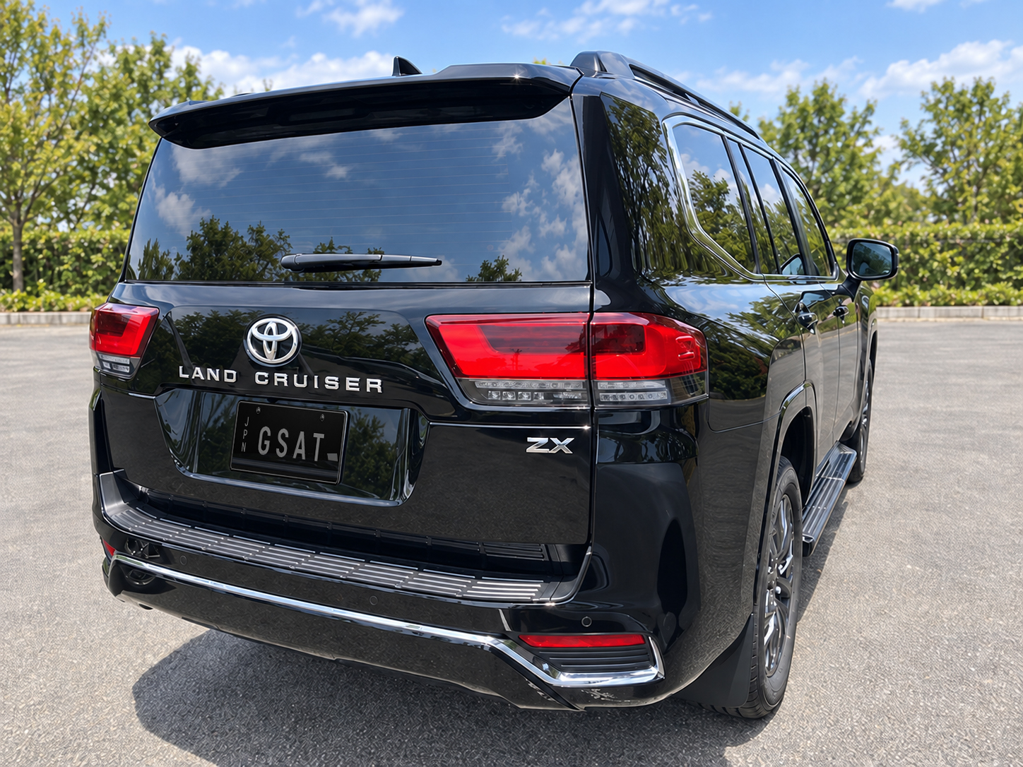2026 Toyota Land Cruiser 300 ZX 3.3 Diesel Turbo 4WD for export from Japan