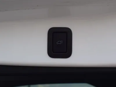 2019 Toyota kluger push start (No.830771) for export from Japan