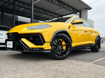 2025 Lamborghini Urus Performante: Unmatched Luxury and Performance SUV (No.960969) for export from Japan