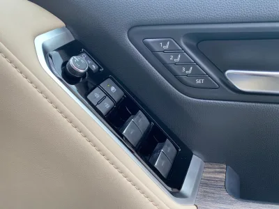 2026 TOYOTA LAND CRUISER 300 ZX 4WD