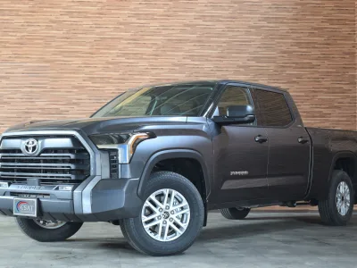 2022 US Toyota Tundra Crew Max SR5 L 4WD 3.5L Turbo Engine (Magnetic Gray) (No.J0575)