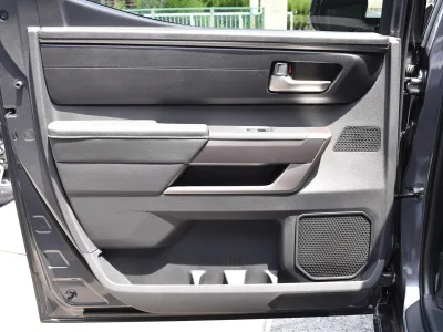2022 US Toyota Tundra Crew Max SR5 L 4WD 3.5L Turbo Engine (Magnetic Gray) (No.J0575)