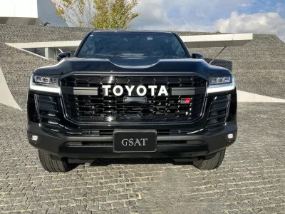 2023 TOYOTA LAND CRUISER 300 GR SPORT