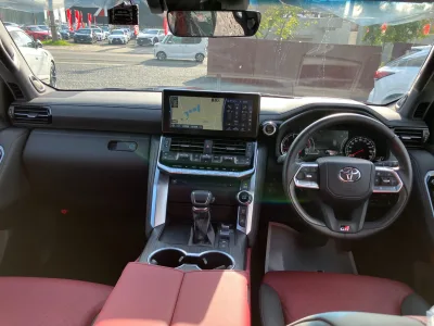 2023 TOYOTA LAND CRUISER 300 GR SPORT
