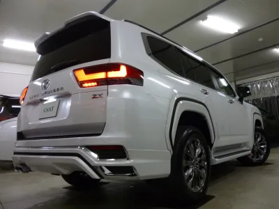2025 TOYOTA LAND CRUISER LC300 ZX 4WD | MODELLISTA AERO for export from Japan