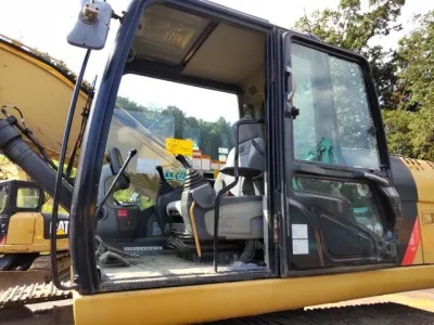 2013 CAT 320D EXCAVATOR (No.970883) for export from Japan