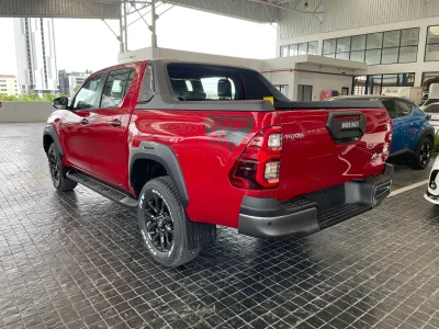 2022 RHD Toyota Hilux double cab ( Pickup ) Rocco 2.8 automatic 4×4 (No.560459) for export from Japan