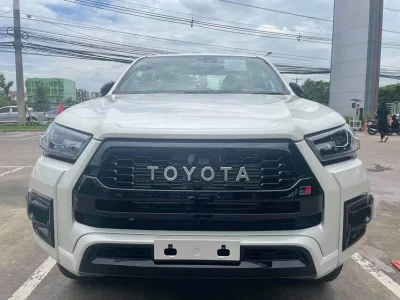 2022 RHD Toyota Hilux GR Sport double cab ( Pickup ) 2.8 automatic 4×4 ( No.560462) for export from Japan