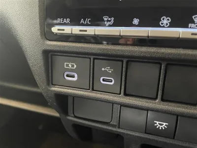2026 Toyota Hiace Commuter GL 14-Seater 2.8L Diesel Auto for export from Japan