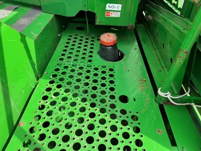 John Deere JD-1450 Combine Harvester for export from Japan