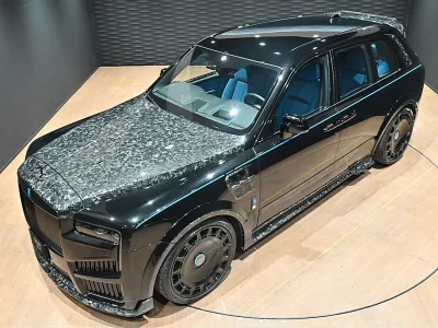 2025 Rolls-Royce Black Badge Cullinan Series II 6.75 4WD MANSORY for export from Japan