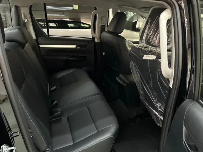 2025 Toyota Hilux Prerunner D-Cab 2.4 MID AT 2x4 for export from Japan