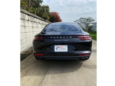 2017 Porsche Panamera Executive Turbo-Hybrid (No.J0611) for export from Japan