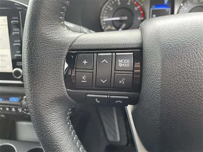 2025 Toyota Hilux 2.4 Z Diesel Turbo 4WD for export from Japan