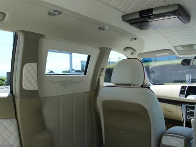 Luxury Galue Limousine | Japan Built for export from Japan
