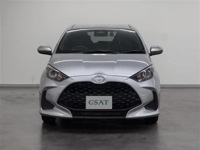 2025 Toyota Yaris cross G grade plugin hybrid for export from Japan