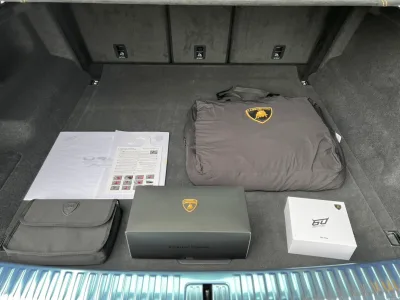 2025 Lamborghini Urus Performante: Unmatched Luxury and Performance SUV (No.960969) for export from Japan