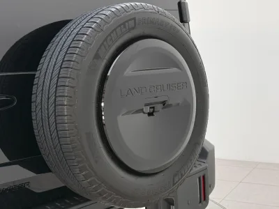 2026 TOYOTA LAND CRUISER FJ 2.7 VX 4WD for export from Japan