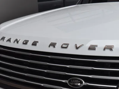 2024 Land Rover Range Rover SV Signature Suite 4.4L P615 Long Wheelbase 4WD for export from Japan