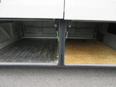 2017 Hyundai Universe Bus 55 Seater- The Ultimate Choice for Group Travel (No.341015) for export from Japan