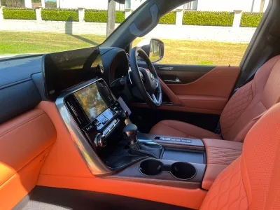 2025 LEXUS  Ultra Luxury (2 Units) BrandNew LX600  (No.J0817) for export from Japan
