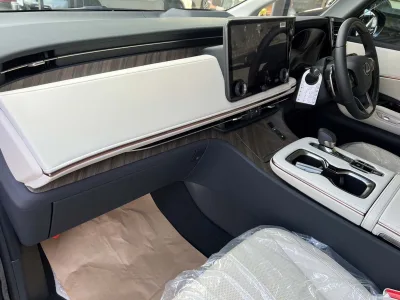 2025 Lexus LM 500h Executive 4WD Modelista MPV (No.960946) for export from Japan