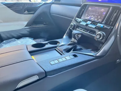 2025 Lexus LX 600 4WD Modellista / M Levinson / Rear Entrance – The Ultimate Luxury SUV(No.960039) for export from Japan