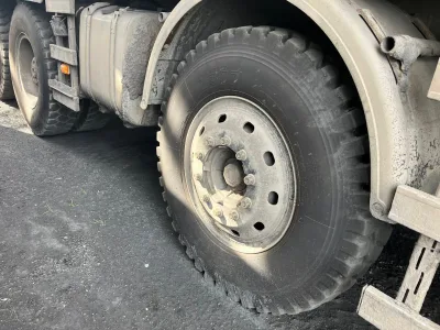 SCANIA G460 DUMPER TRUCK 8X4 18 CUBE (No.106866) for export from Japan
