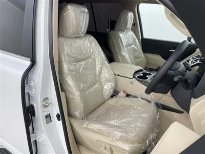 2025 TOYOTA LAND CRUISER 300 ZX 4WD for export from Japan