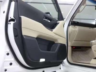 2025 TOYOTA LAND CRUISER LC300 ZX 4WD | MODELLISTA AERO for export from Japan