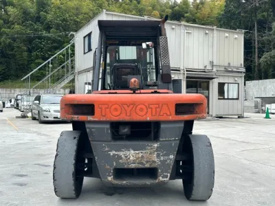 2005 TOYOTA 5FD80 Forklift for export from Japan