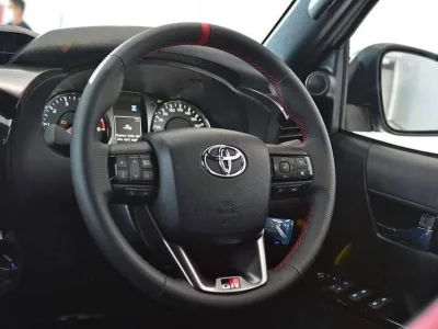 2022 RHD Toyota Hilux GR Sport double cab ( Pickup ) 2.8 automatic 4×4 ( No.560462) for export from Japan