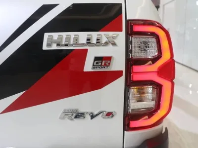 2022 RHD Toyota Hilux GR Sport double cab ( Pickup ) 2.8 automatic 4×4 ( No.560462) for export from Japan