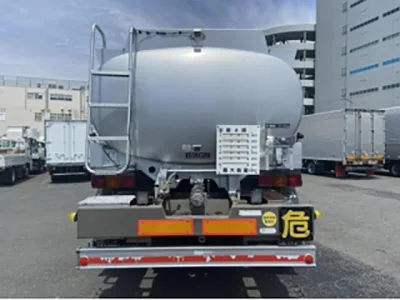 2015 ISUZU GIGA KL-CYG23Y Tanker truck (No.J0753) for export from Japan