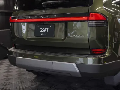 2026 Lexus GX 550 Overtrail+ 4WD for export from Japan