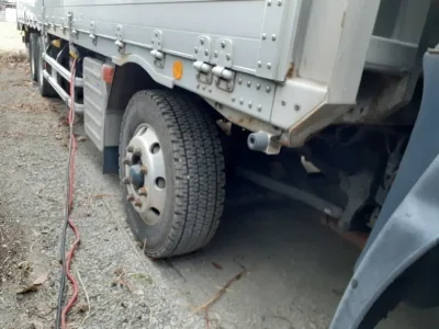 2013 Isuzu Giga large Aluminum wing Body QKG-CYJ77A used truck (No.920766) for export from Japan