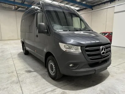 2025 Mercedes-Benz Sprinter 415 Transfer for export from Japan