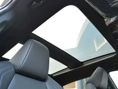 2026 Toyota Harrier 2.5 Hybrid Z for export from Japan