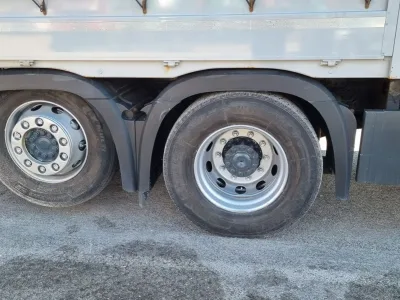 Mercedes-Benz ACTROS 2545L 6x2 with HIAB 155 E-5 Crane for export from Japan