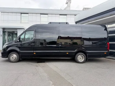 Mercedes-Benz Sprinter 519 CDI VIP / 20+1 Seats, 9-Speed Automatic for export from Japan