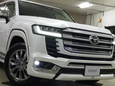 2025 TOYOTA LAND CRUISER LC300 ZX 4WD | MODELLISTA AERO for export from Japan