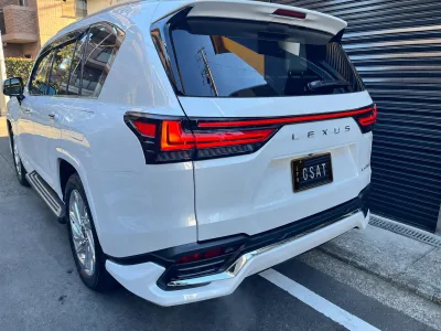 2026 Lexus LX 600 4WD / Modellista Aero, 22-Inch Alloys & Mark Levinson for export from Japan