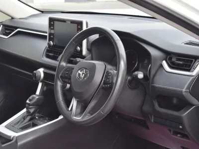Toyota RAV4 Push 2019 (No-830717) for export from Japan
