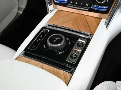 2025 Rolls-Royce Cullinan The Pinnacle of Luxury and Performance (No.551004) for export from Japan