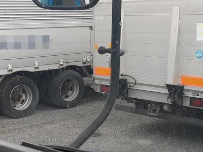 2011 Isuzu Giga large Aluminum Wing LKG-CYJ77A used truck (No.920773) for export from Japan