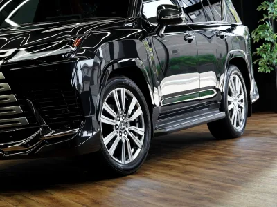 2025 Lexus LX 600 Executive 4WD - The Ultimate Luxury SUV (No.960999) for export from Japan