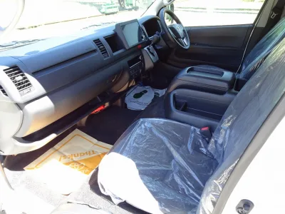 2026 TOYOTA HIACE COMMUTER GL 14 SEATER  for export from Japan