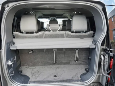 2022 Land Rover Defender 130 (No.140750) for export from Japan